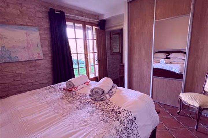 6 escort profiles in Cheffois, France. Browse companions, services, rates and book online. Incall and outcall available.