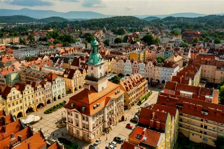 6 escort profiles in Jelenia Gora, Poland. Browse companions, services, rates and book online. Incall and outcall available.