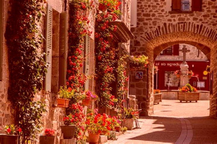 6 escort profiles in Marcoles, France. Browse companions, services, rates and book online. Incall and outcall available.