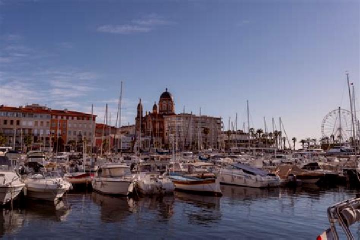 6 escort profiles in Saint-Raphael, France. Browse companions, services, rates and book online. Incall and outcall available.