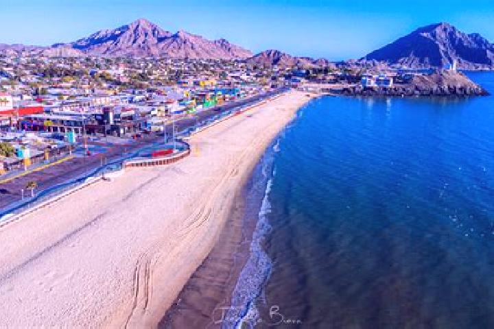 6 escort profiles in San Felipe Tenextepec, Mexico. Browse companions, services, rates and book online. Incall and outcall available.