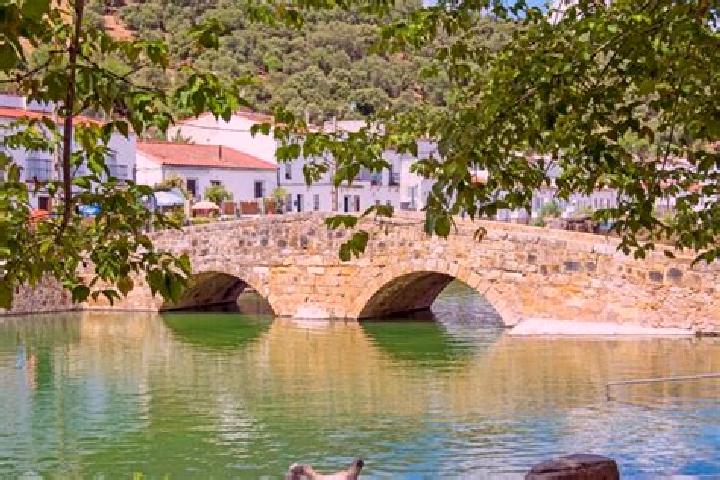 6 escort profiles in San Nicolas del Puerto, Spain. Browse companions, services, rates and book online. Incall and outcall available.