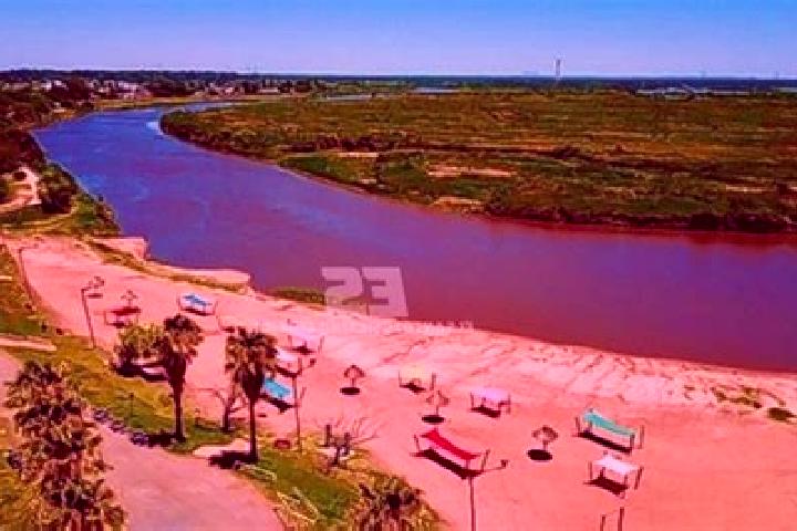 6 escort profiles in Santo Tome, Argentina. Browse companions, services, rates and book online. Incall and outcall available.