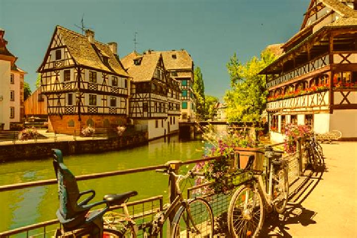 6 escort profiles in Strasburg, Germany. Browse companions, services, rates and book online. Incall and outcall available.