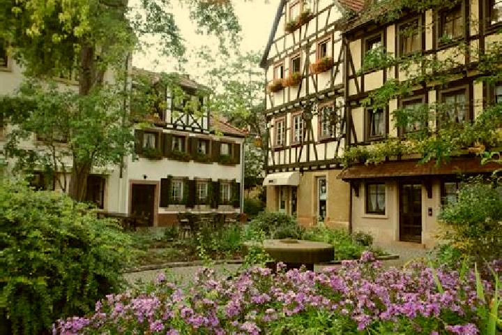 6 escort profiles in Sulztal an der Weinstrasse, Austria. Browse companions, services, rates and book online. Incall and outcall available.