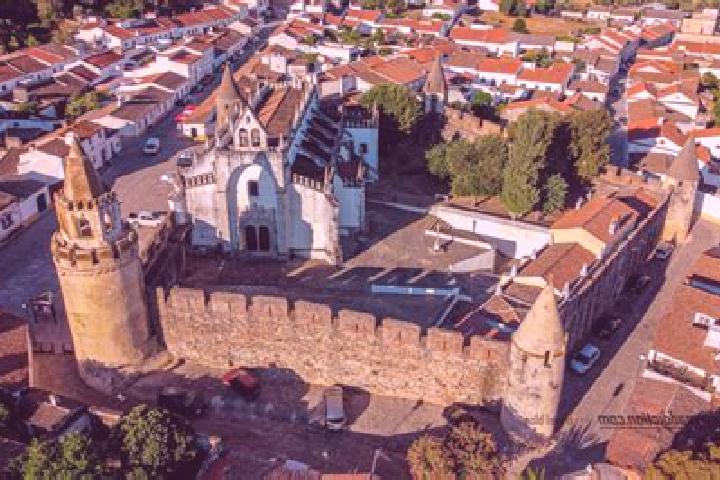 6 escort profiles in Viana do Alentejo, Portugal. Browse companions, services, rates and book online. Incall and outcall available.