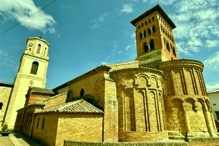 6 escort profiles in Villanueva de San Mancio, Spain. Browse companions, services, rates and book online. Incall and outcall available.
