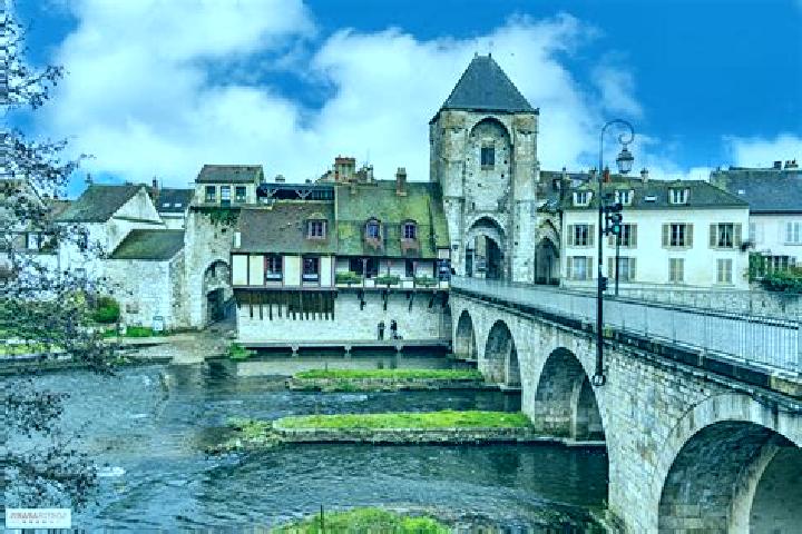 7 escort profiles in Bagneaux-sur-Loing, France. Browse companions, services, rates and book online. Incall and outcall available.