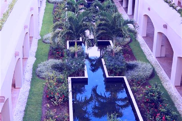 7 escort profiles in Hacienda del Mar, Mexico. Browse companions, services, rates and book online. Incall and outcall available.
