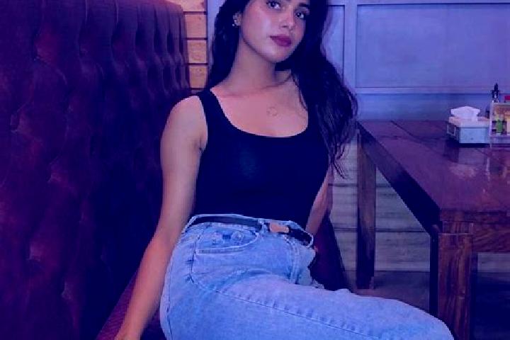 7 escort profiles in Kizhakkumbagam, India. Browse companions, services, rates and book online. Incall and outcall available.