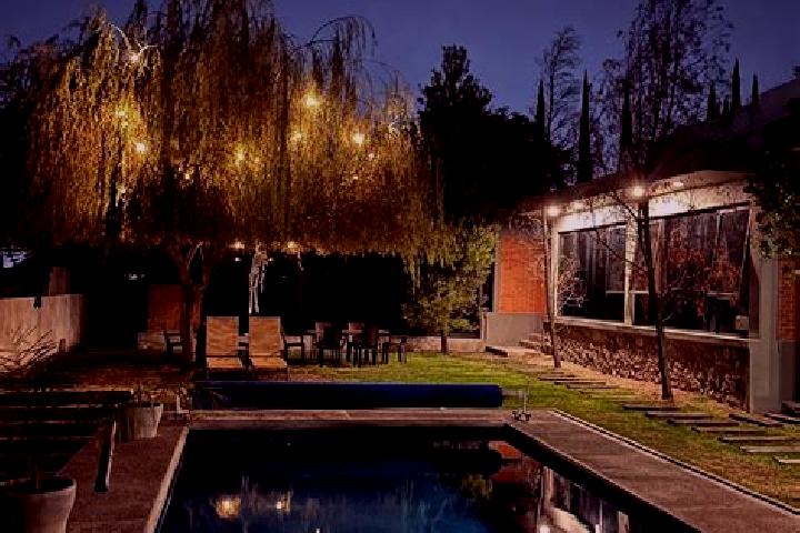7 escort profiles in Laguna de Servin, Mexico. Browse companions, services, rates and book online. Incall and outcall available.