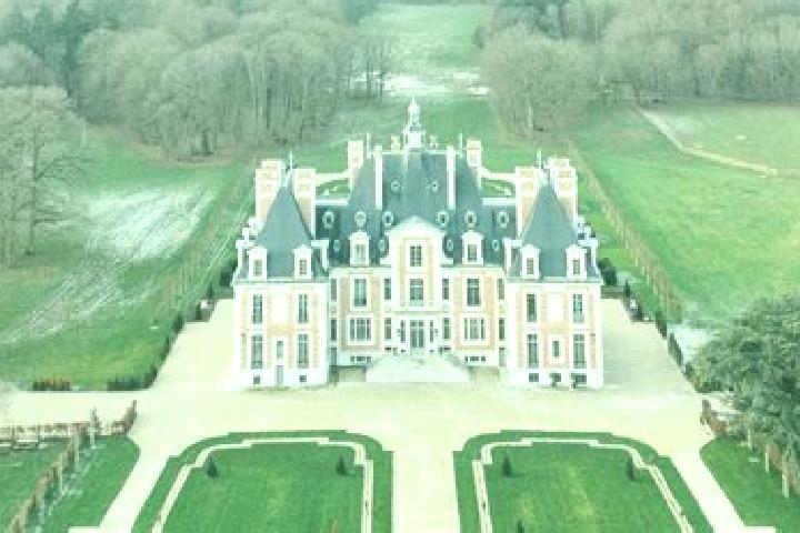 7 escort profiles in Nainville-les-Roches, France. Browse companions, services, rates and book online. Incall and outcall available.