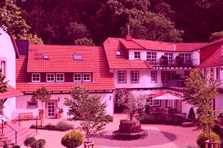 7 escort profiles in Noerten-Hardenberg, Germany. Browse companions, services, rates and book online. Incall and outcall available.
