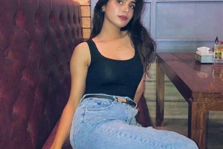 7 escort profiles in Puluvappatti, India. Browse companions, services, rates and book online. Incall and outcall available.
