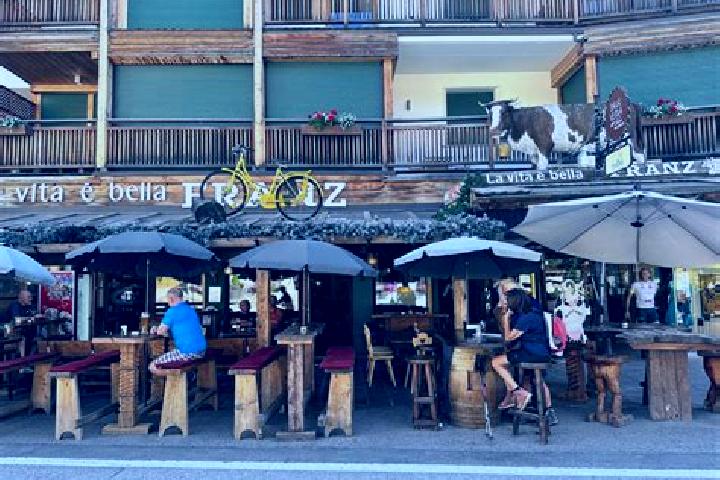 7 escort profiles in San Cassiano, Italy. Browse companions, services, rates and book online. Incall and outcall available.