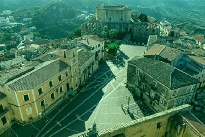 7 escort profiles in San Mauro Marchesato, Italy. Browse companions, services, rates and book online. Incall and outcall available.