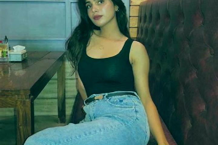 7 escort profiles in Sankarapatti, India. Browse companions, services, rates and book online. Incall and outcall available.