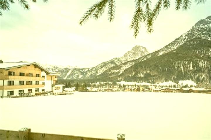 7 escort profiles in Sankt Martin bei Lofer, Austria. Browse companions, services, rates and book online. Incall and outcall available.