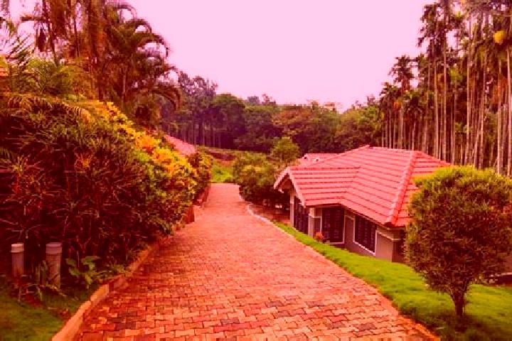 8 escort profiles in Gudalur, India. Browse companions, services, rates and book online. Incall and outcall available.