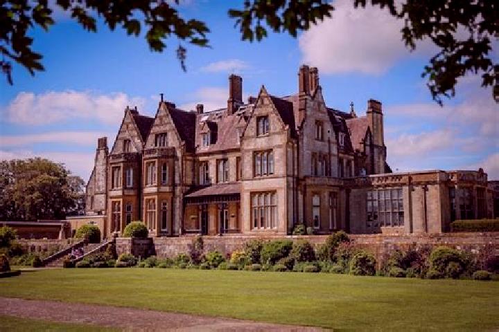 8 escort profiles in Iwerne Minster, United Kingdom. Browse companions, services, rates and book online. Incall and outcall available.