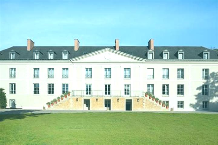 8 escort profiles in Jouy-en-Josas, France. Browse companions, services, rates and book online. Incall and outcall available.
