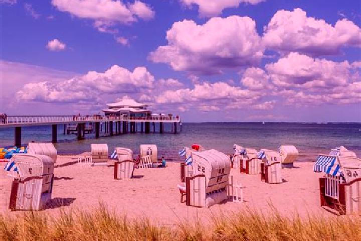 8 escort profiles in Kappeln, Germany. Browse companions, services, rates and book online. Incall and outcall available.