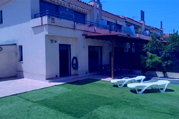 8 escort profiles in la Pobla de Mafumet, Spain. Browse companions, services, rates and book online. Incall and outcall available.