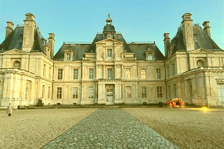 8 escort profiles in Maisons-Laffitte, France. Browse companions, services, rates and book online. Incall and outcall available.