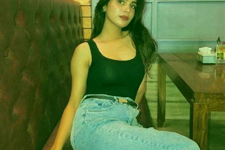 8 escort profiles in Manjanadi, India. Browse companions, services, rates and book online. Incall and outcall available.