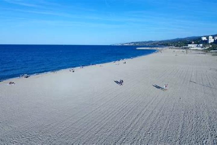 8 escort profiles in Mataro, Spain. Browse companions, services, rates and book online. Incall and outcall available.
