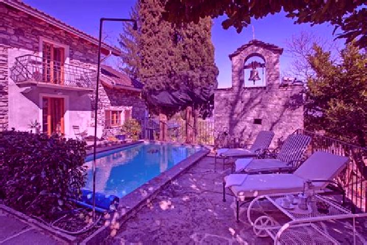 8 escort profiles in Pianezzo, Switzerland. Browse companions, services, rates and book online. Incall and outcall available.