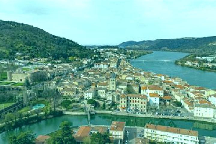 8 escort profiles in Saint-Vallier, France. Browse companions, services, rates and book online. Incall and outcall available.