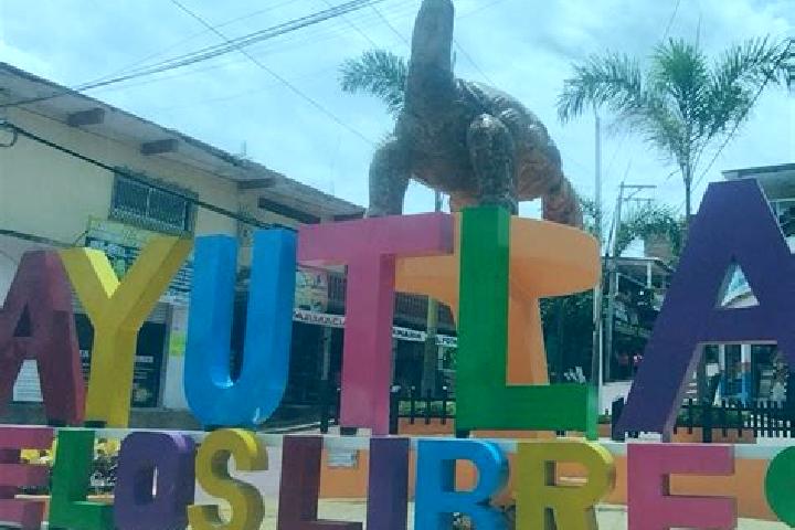 8 escort profiles in San Nicolas Plan de Ayutla, Mexico. Browse companions, services, rates and book online. Incall and outcall available.