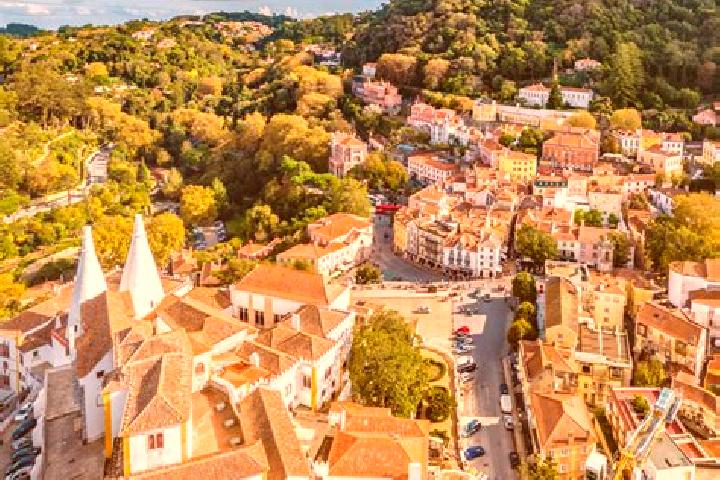 8 escort profiles in Sintra, Portugal. Browse companions, services, rates and book online. Incall and outcall available.