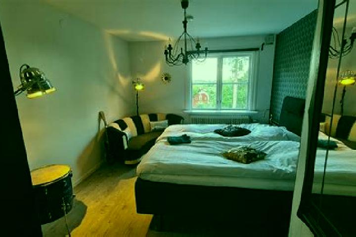8 escort profiles in Skogstorp, Sweden. Browse companions, services, rates and book online. Incall and outcall available.