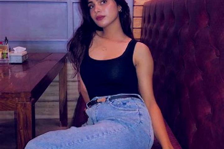 8 escort profiles in Valavandankottai, India. Browse companions, services, rates and book online. Incall and outcall available.