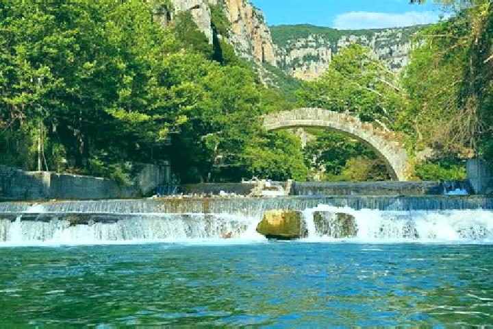 8 escort profiles in Zagorochoria, Greece. Browse companions, services, rates and book online. Incall and outcall available.