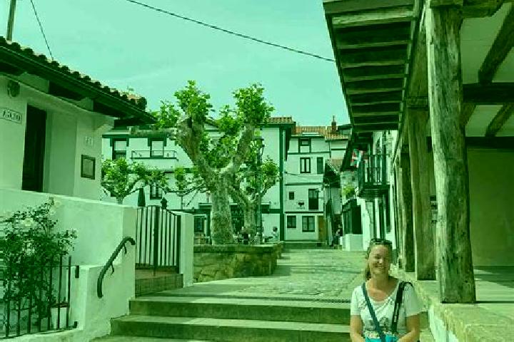 9 escort profiles in Algorta, Spain. Browse companions, services, rates and book online. Incall and outcall available.