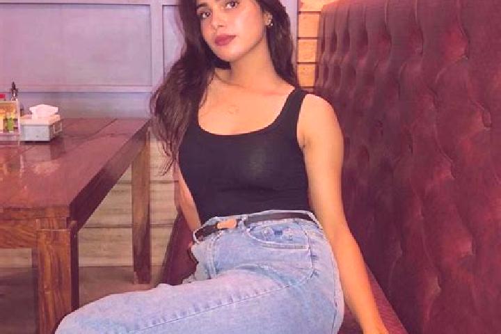 9 escort profiles in Ayyampalaiyam, India. Browse companions, services, rates and book online. Incall and outcall available.