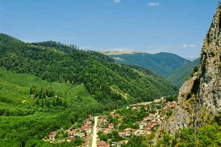 9 escort profiles in Baia de Aries, Romania. Browse companions, services, rates and book online. Incall and outcall available.