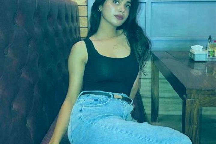 9 escort profiles in Bijrauni, India. Browse companions, services, rates and book online. Incall and outcall available.