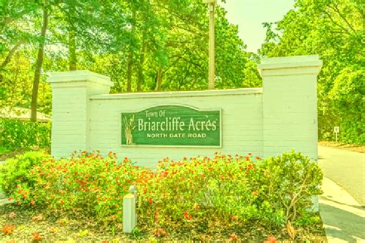 9 escort profiles in Briarcliffe Acres, United States. Browse companions, services, rates and book online. Incall and outcall available.