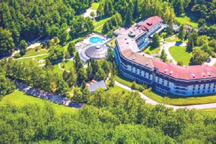9 escort profiles in Dolenjske Toplice, Slovenia. Browse companions, services, rates and book online. Incall and outcall available.