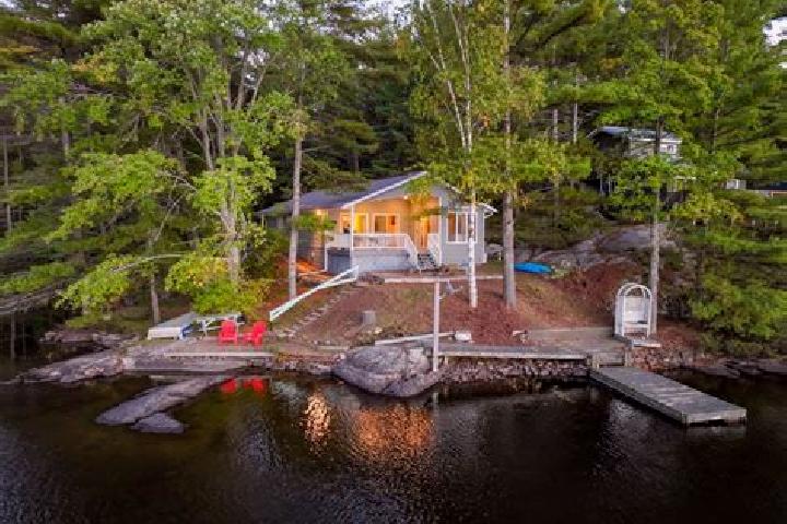 9 escort profiles in Gravenhurst, Canada. Browse companions, services, rates and book online. Incall and outcall available.