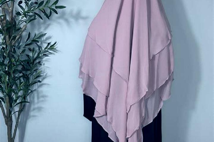 9 escort profiles in Khimar, Yemen. Browse companions, services, rates and book online. Incall and outcall available.