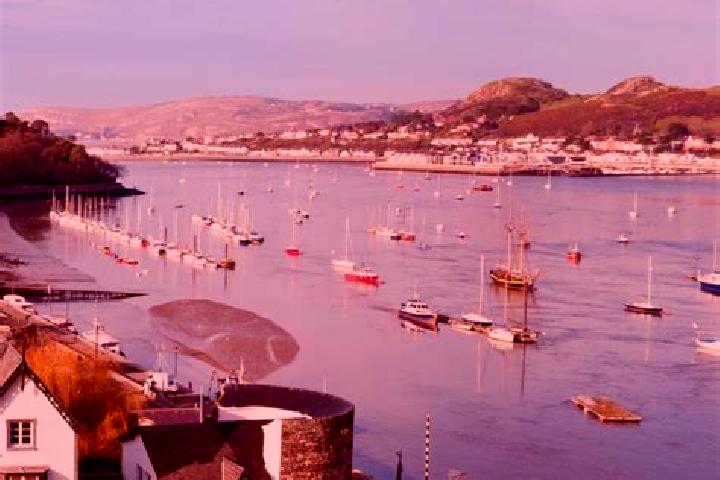 9 escort profiles in Llansantffraid Glan Conwy, United Kingdom. Browse companions, services, rates and book online. Incall and outcall available.