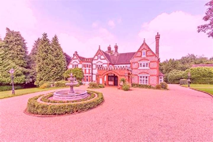 9 escort profiles in Lower Kingswood, United Kingdom. Browse companions, services, rates and book online. Incall and outcall available.