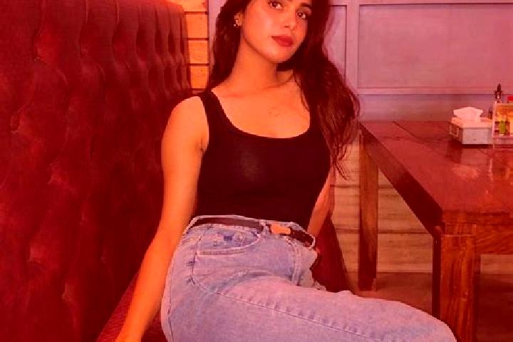 9 escort profiles in Ponnamaravati, India. Browse companions, services, rates and book online. Incall and outcall available.