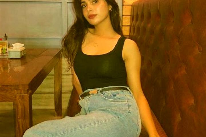9 escort profiles in Puliyankannu, India. Browse companions, services, rates and book online. Incall and outcall available.