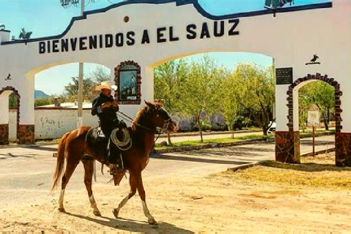 9 escort profiles in Sauz de los Marquez, Mexico. Browse companions, services, rates and book online. Incall and outcall available.